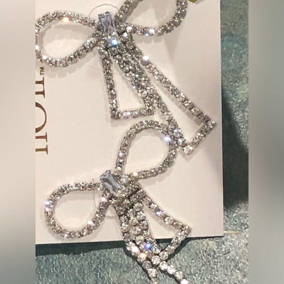 Crystal rhinestone blinged faux diamond oversized bow earrings new - Picture 6 of 11